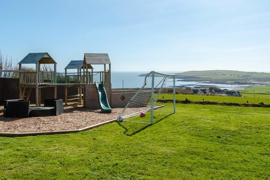 Дома для отпуска Ocean View,Kinsale, Exquisite holiday homes, sleeps 21 Кинсейл