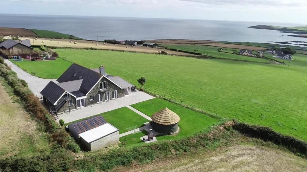 Дома для отпуска Ocean View,Kinsale, Exquisite holiday homes, sleeps 21 Кинсейл-191